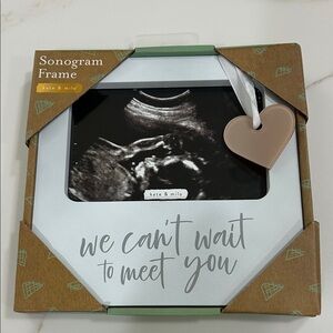 Kate & Milo Heart Accent Sonogram Frame - Cream